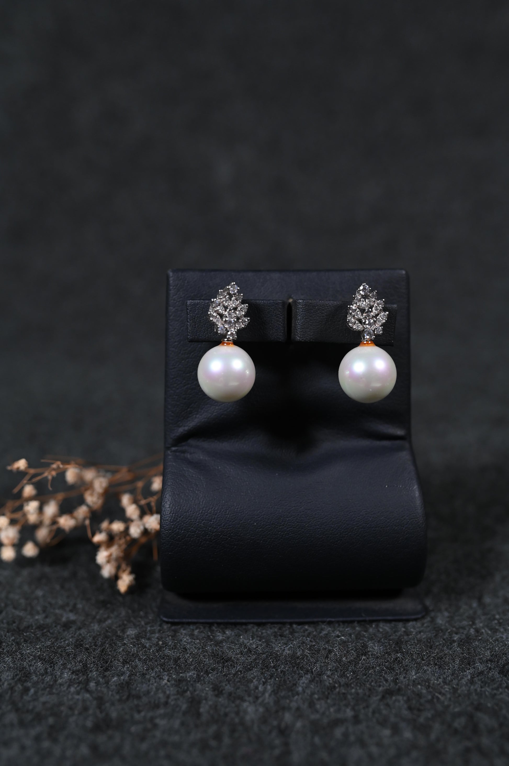 Elegance Pearl Blossom Earring