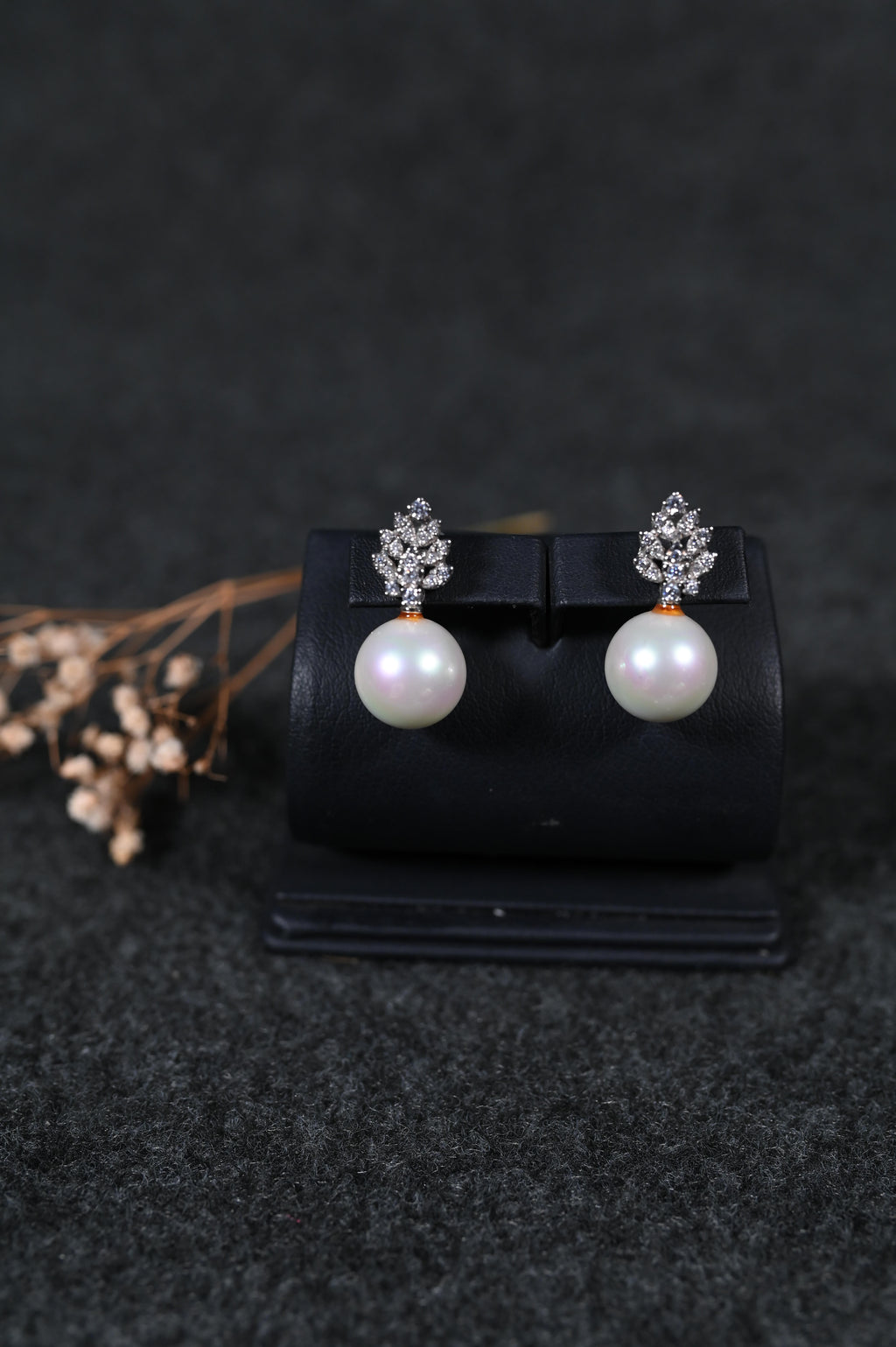 Elegance Pearl Blossom Earring