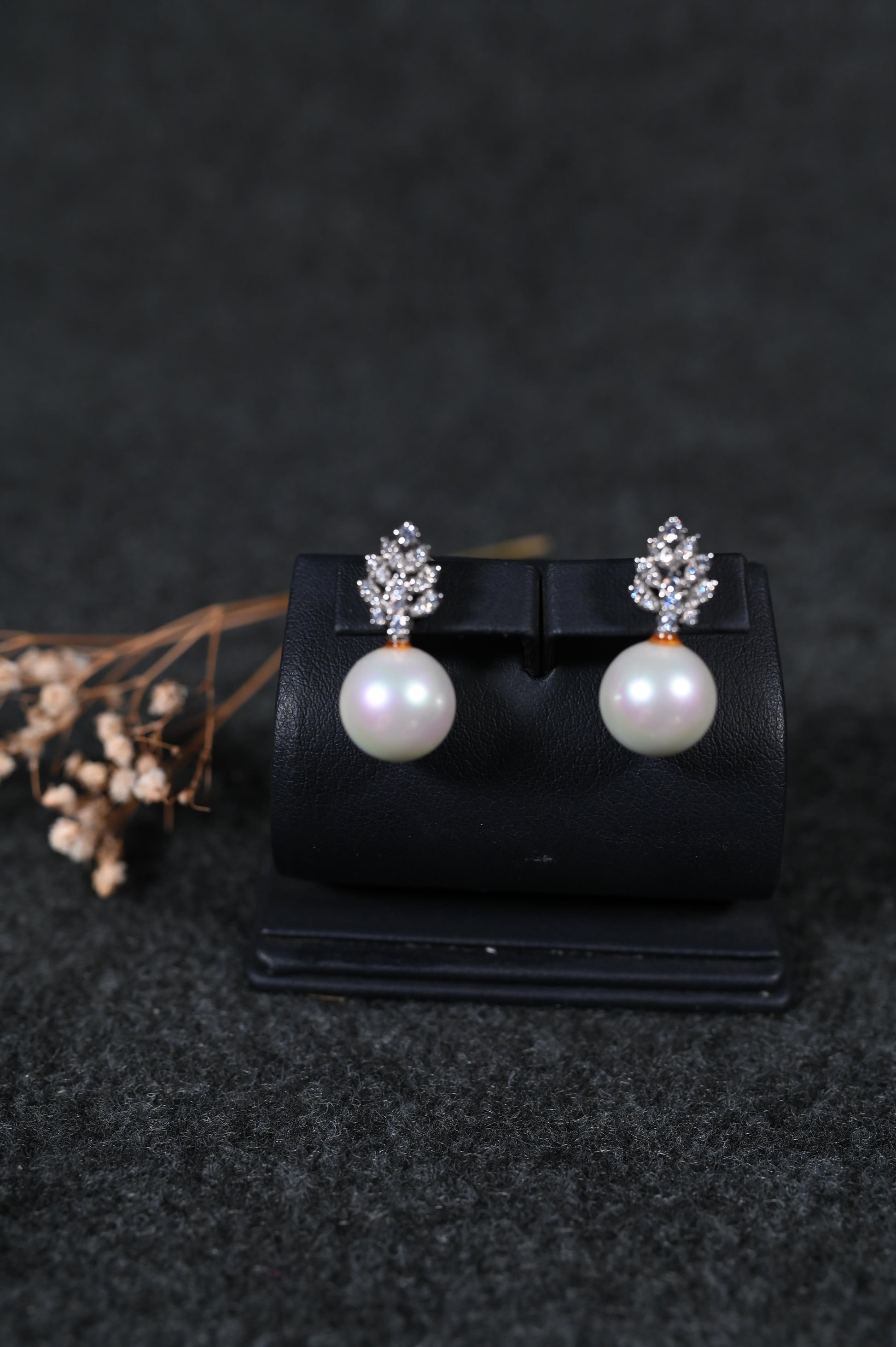Elegance Pearl Blossom Earring