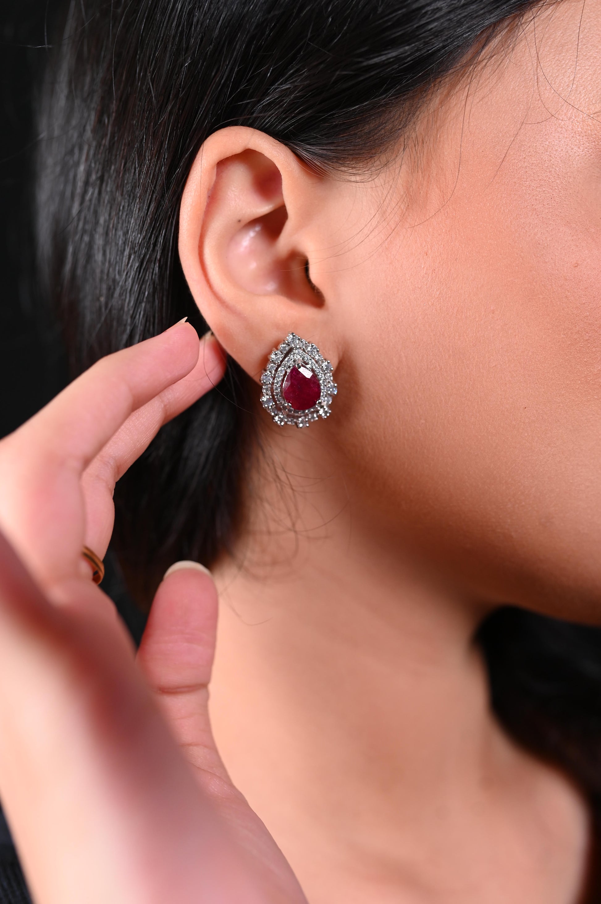 silver rubi glow earring